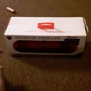 IHIp SOUND SPREAKER PILL
